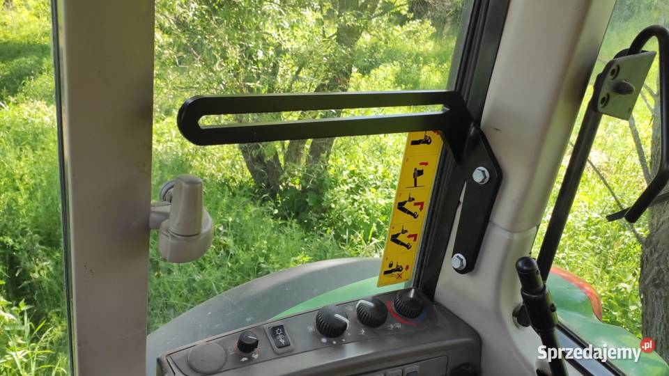 Uchwyt wspornik mocowanie do ciągnika pod