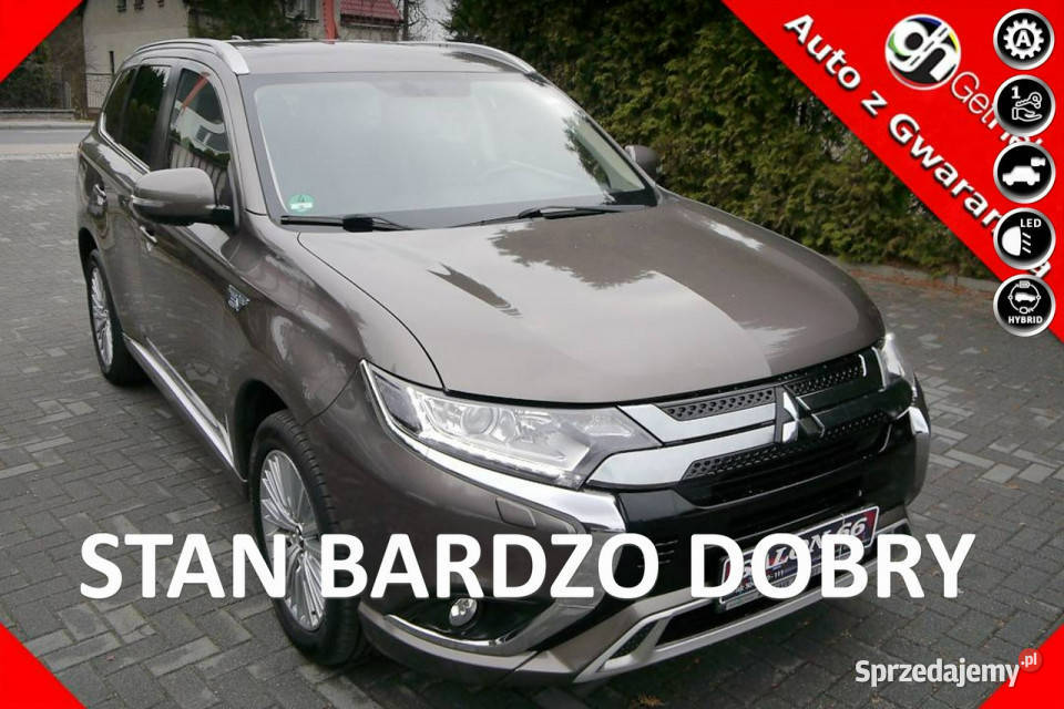 Mitsubishi Outlander 24 Hybrid 4x4 Led Stan gniazdo USB