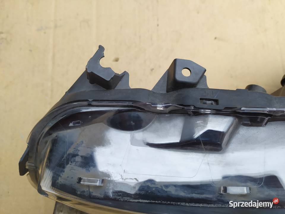 Auris II lift reflektor lewy lampa lewy przód śląskie