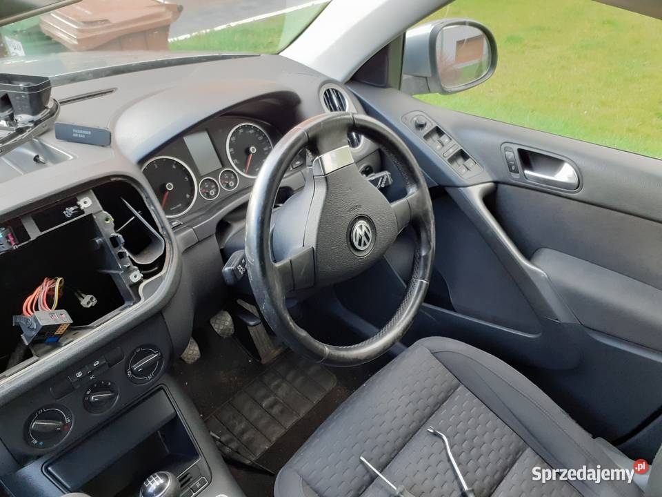 Fotele kanapy VW Tiguan Anglik osobowe Fotele i kanapy Nisko