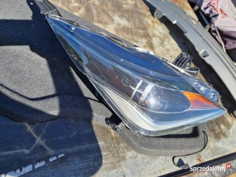 Toyota Aygo II reflektor halogen LED ORG LED osobowe Mielec
