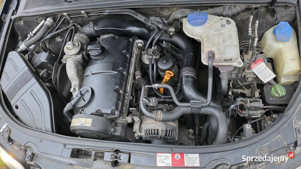 Audi a4 b6 19 tdi awx 130 2001r ZAMIENIĘ 1900cm3 sprzedam