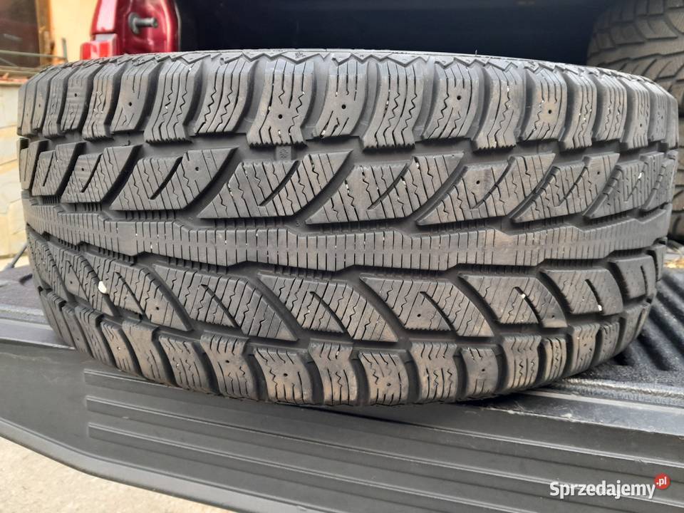 Opony zimowe Cooper 22550 R18 TOYOTA CHR małopolskie Nowy Targ sprzedam