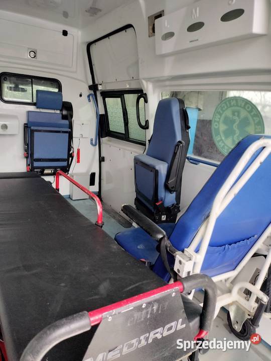 ambulans karetka Transporter Drągowina sprzedam