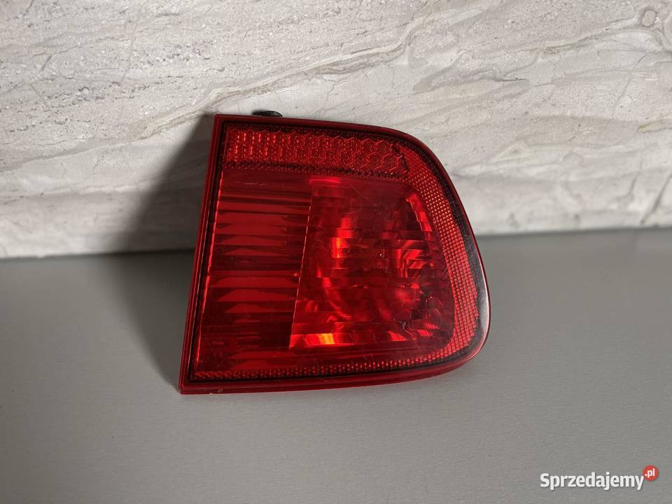 SEAT IBIZA PRAWA LAMPA W KLAPE Ostroróg