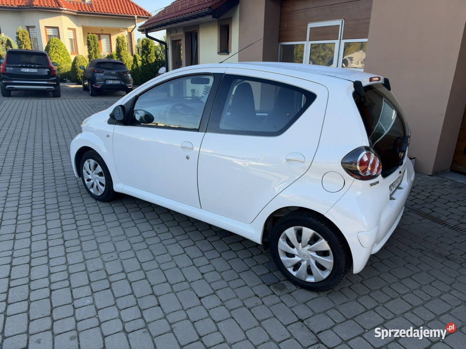 Toyota Aygo 10 68 Klimatyzacja Bluetooth I Orzech