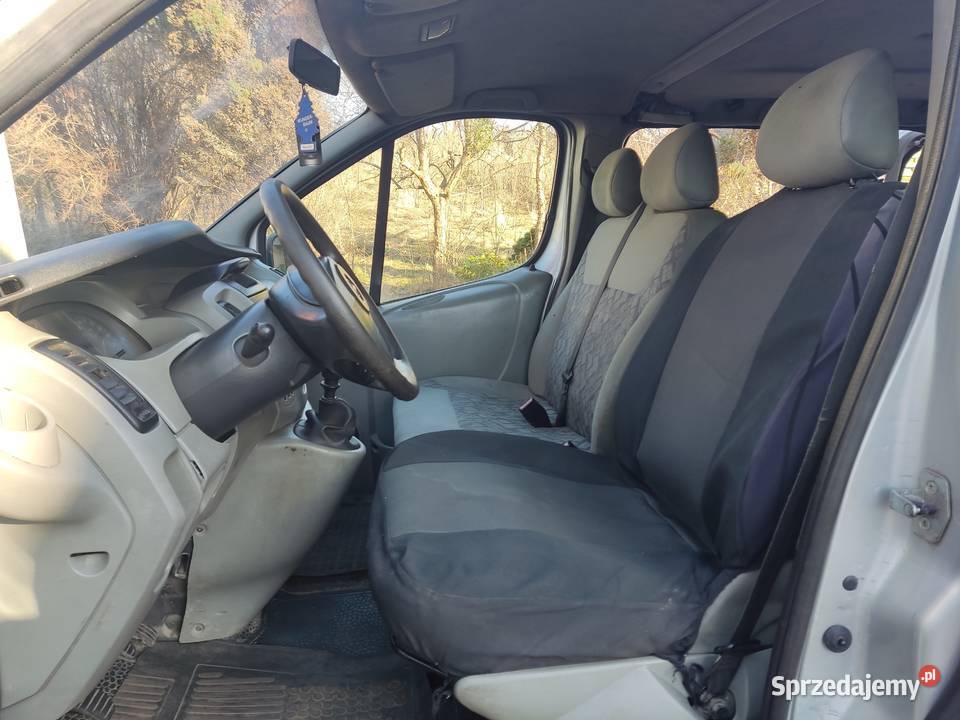 9 osobowy VIVARO r2005 p19d bez dpf długo opłaty klimatyzacja Elbląg