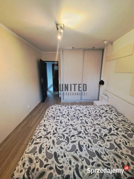 Jantarowej Rozkład remonciePiwnica Liczba pokoi 3 Wrocław