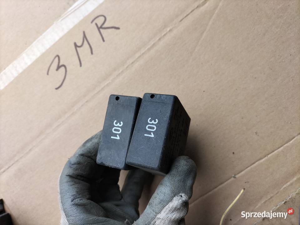 PRZEKAZNIK AUDI VW 301 4A0919471 HELLA Kamień-Kolonia