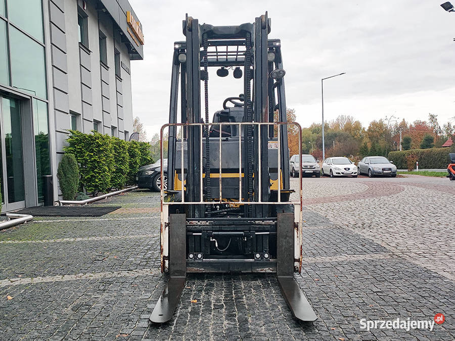 Wózek widłowy gazowy Yale GLP25VX duplex 329 m Kęty