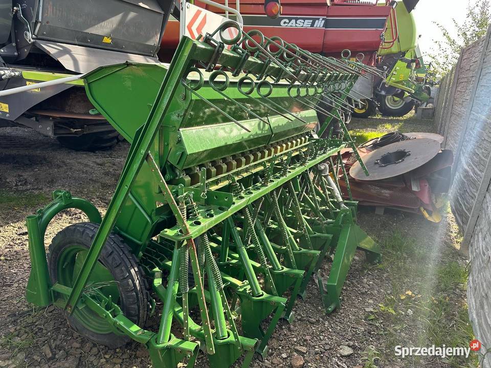 Siewnik zbożowy szerokość robocza 25m 1600 nieuszkodzony dolnośląskie Nowa Ruda
