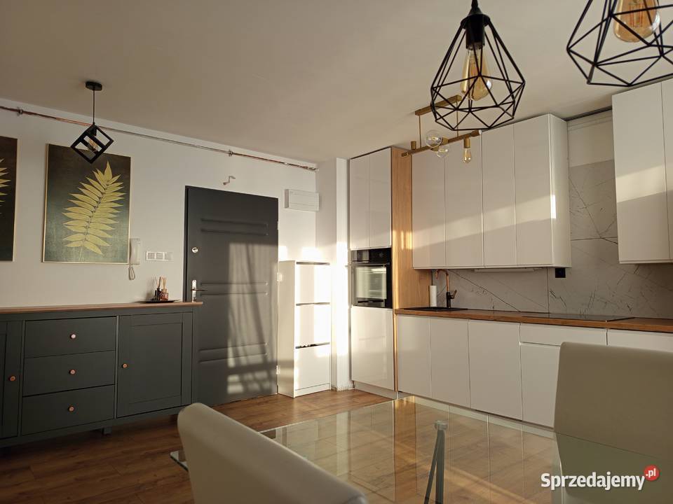 Sprzedam piękne mieszkanie 38 m2 piwnica Falknowo