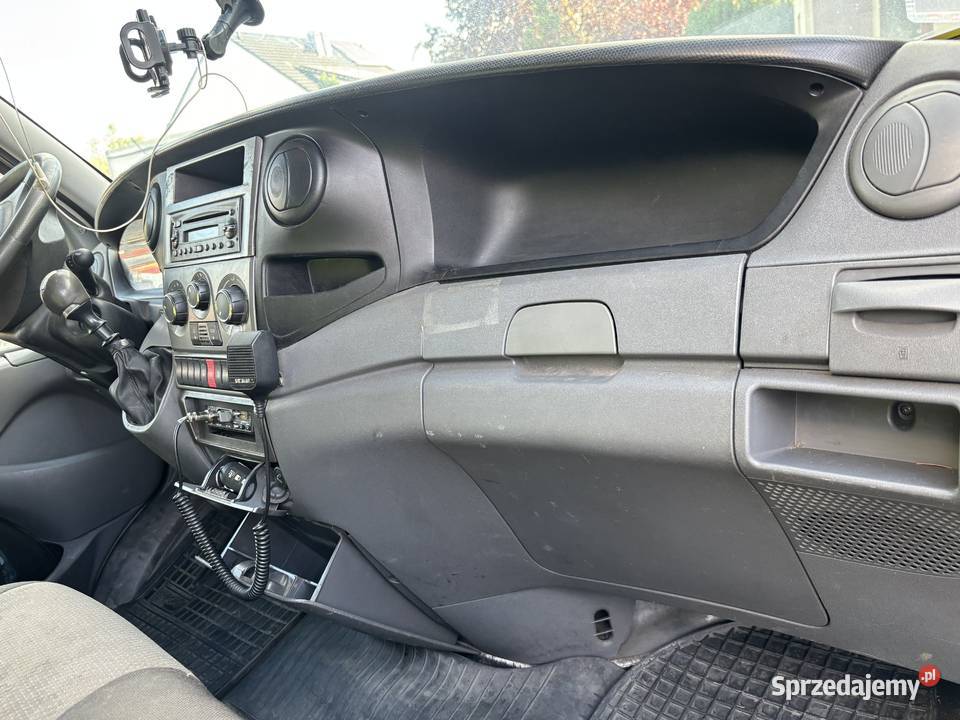 Iveco Daily 35C13 dostawczy kontener winda 23 Świdnica sprzedam