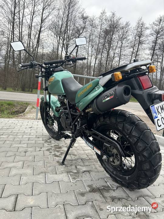 Motocykl hyosung karion RT125