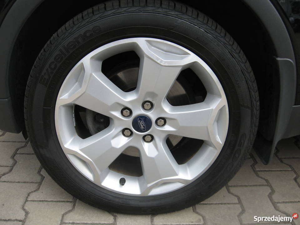 Ford Kuga Titanium 20 TDCI 136 4x4 Panorama Dach manualna Szczytno