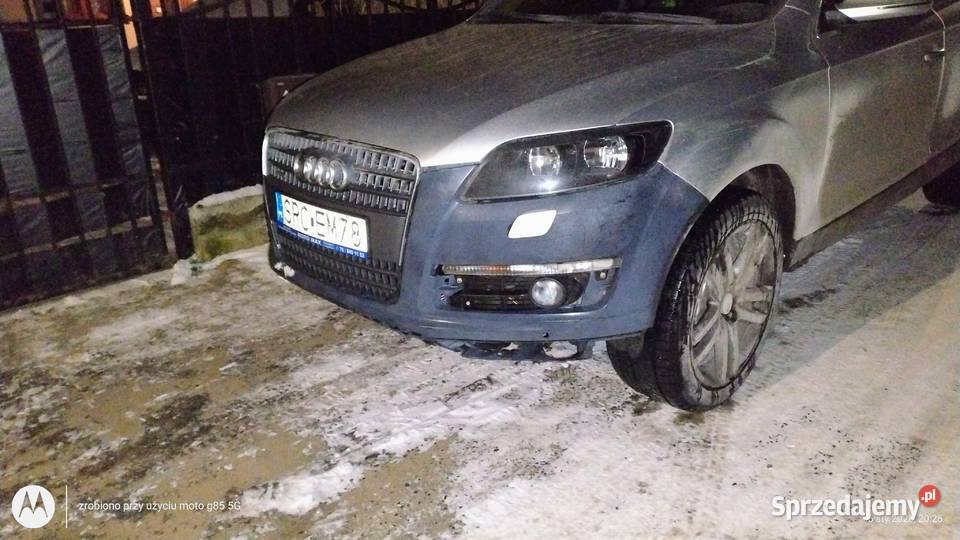 Zderzak nakładka zderzaka przód Audi Q7 4 l PDC