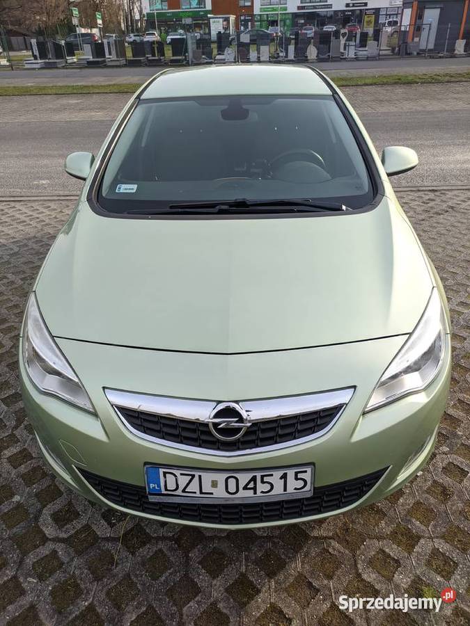 Opel Astra J 2011 benzyna 14 100 184000 ESP Astra Wrocław