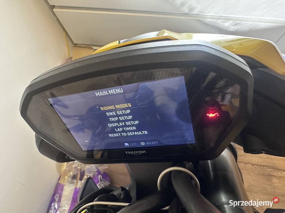 Wyświetlacz licznik zegar triumph street triple sprzedam