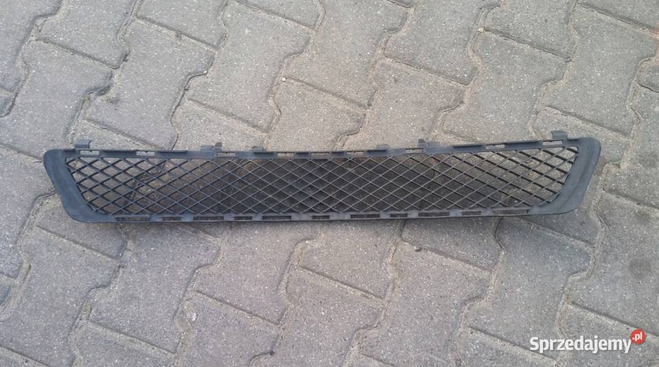 KRATKA ŚRODKOWA ZDERZAKA MERCEDES W212 Częstochowa