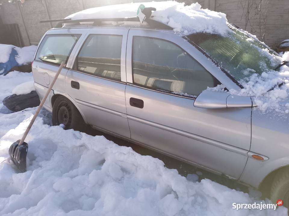 Opel Vectra B 16 16V LPG na części Górowo Iławeckie