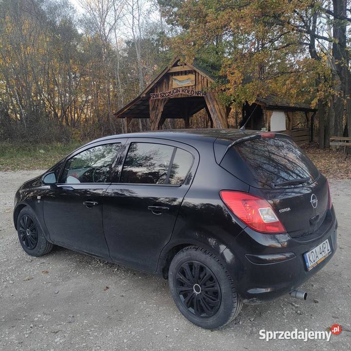Opel Corsa D 14 benzyna 101 2010 r radio Motoryzacja Szczucin