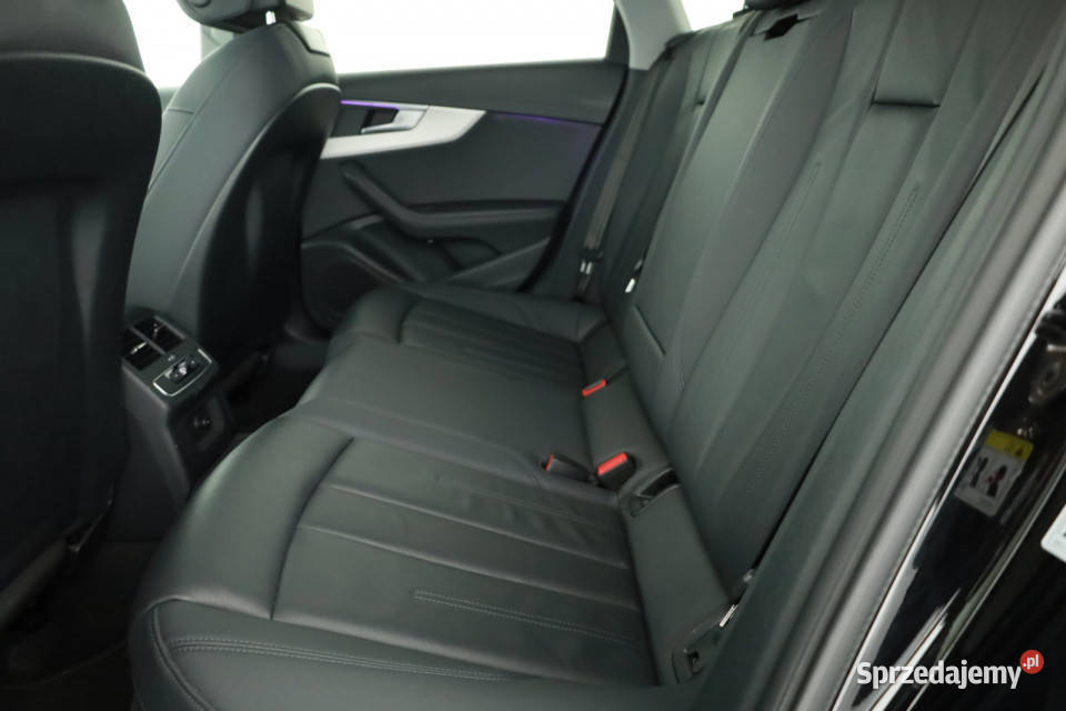 Audi A4 40 TFSI mazowieckie Piaseczno