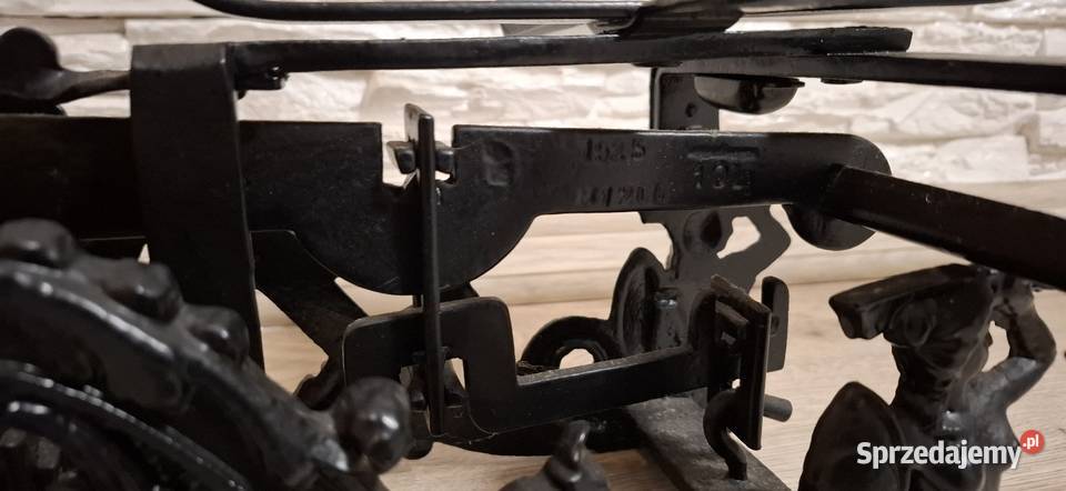 Waga szalkowa z roku 1925 Antyki