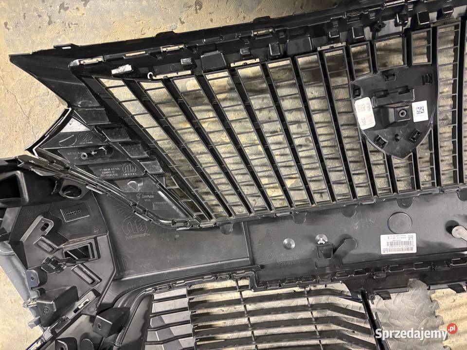 Zderzak Peugeot 2008 lift 2025 OR wzmocnienie Zderzaki