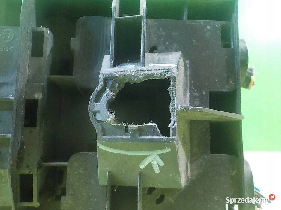 OPEL CORSA E 14 T 15r HB 3D skrzynka Suków