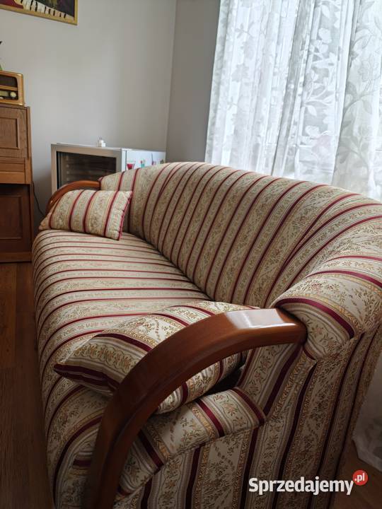 Stylowa sofa Karwiany sprzedam