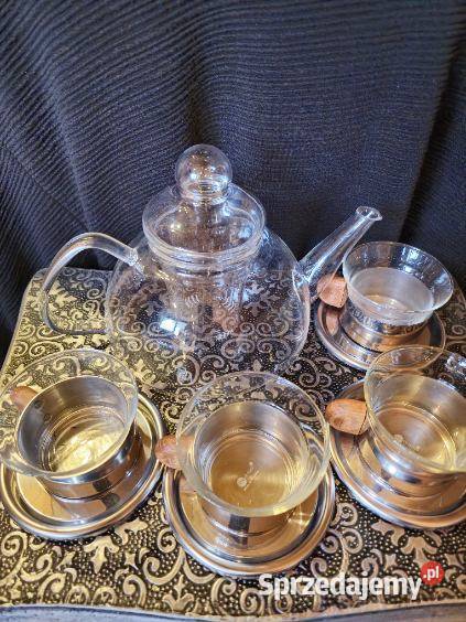 Serwis do herbaty z zaparzaczem Jugów sprzedam