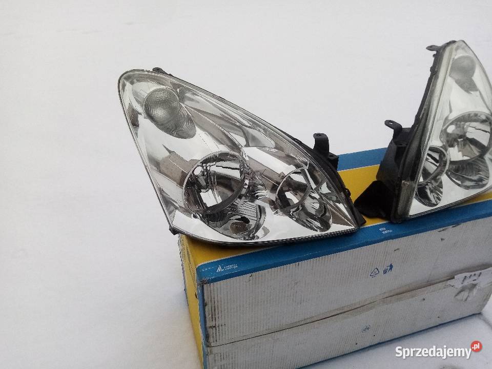 Lampa lampy Toyota Corolla Verso mazowieckie sprzedam