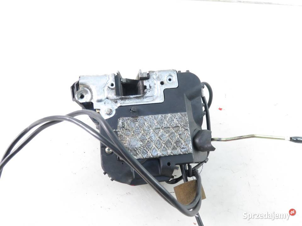 ZAMEK LEWY PRZEDNI MERCEDES 211 5 PIN