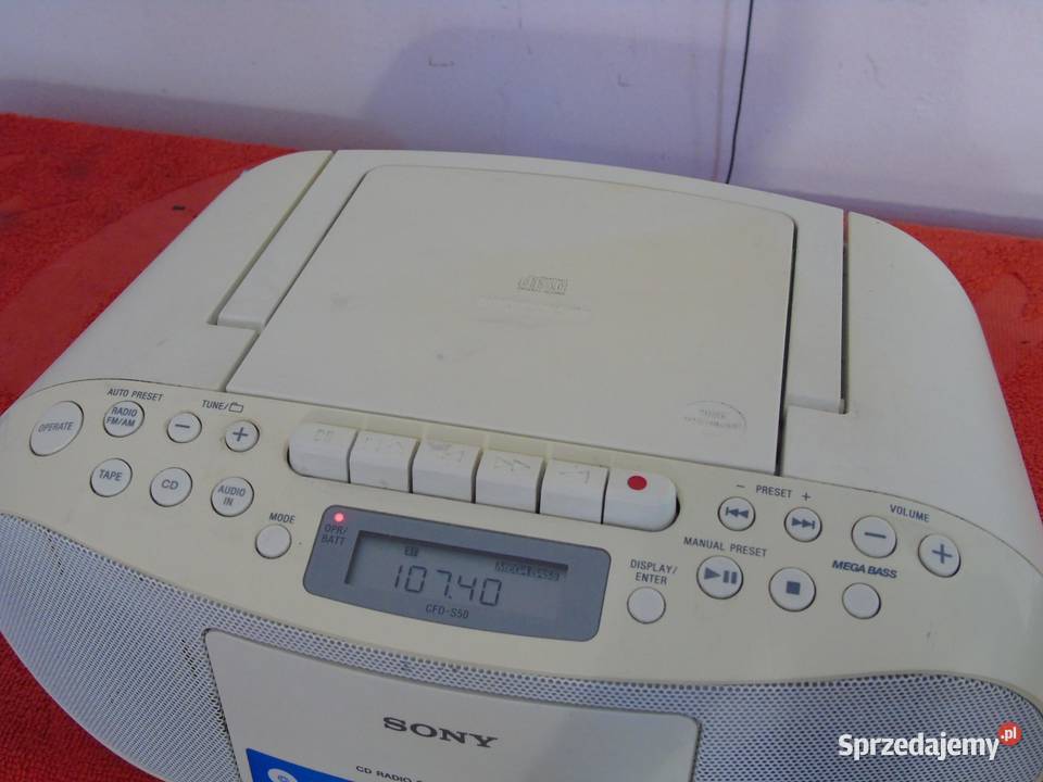 Radio odtwarzacz z CD i magnetofon Sony CFDS50