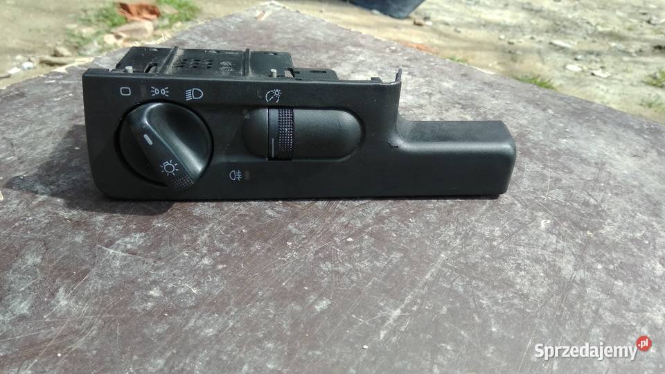 Przełącznik włącznik świateł vw Passat b4 Nowy Sącz