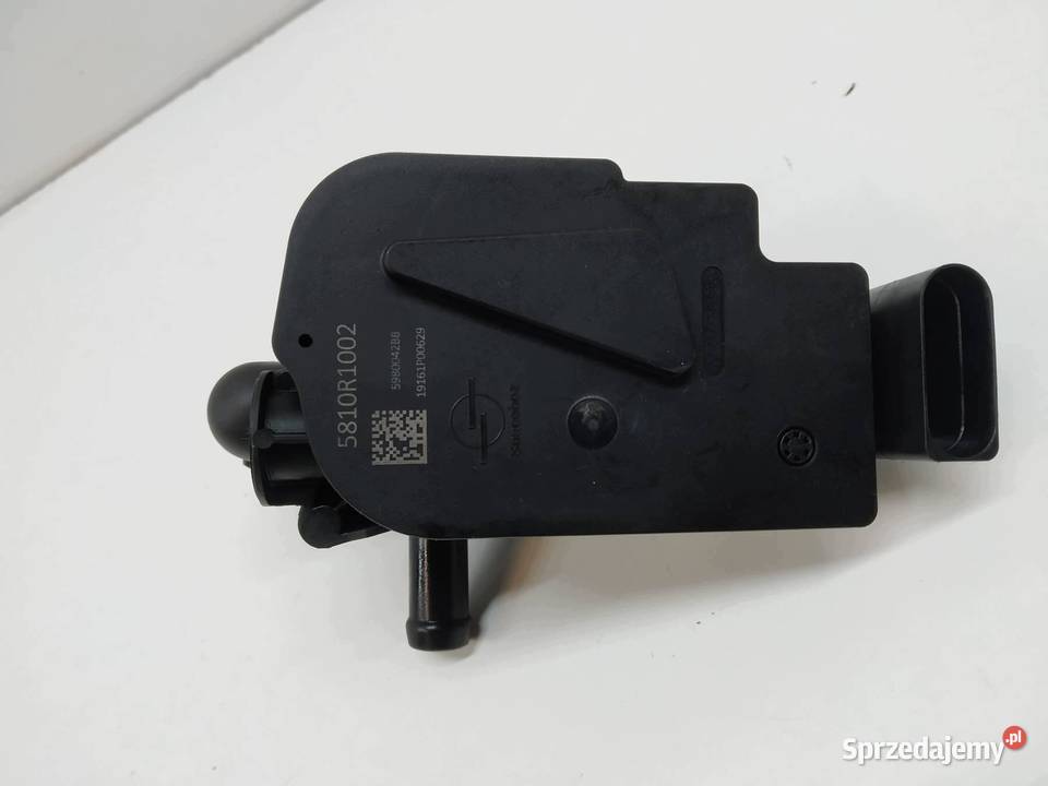 POMPA WODY 5810R1002 20 TDI Audi A6 V 2018 C8 sprzedam