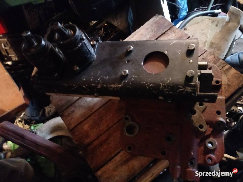 Pokrywa skrzyni biegów Ursus M 87 1734 nieuszkodzony Warszawa