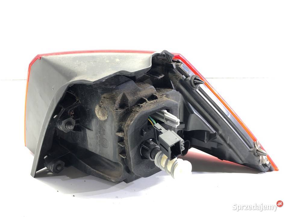 LAMPA LEWY TYŁ VW GOLF VII 5G0945207 Hatchback