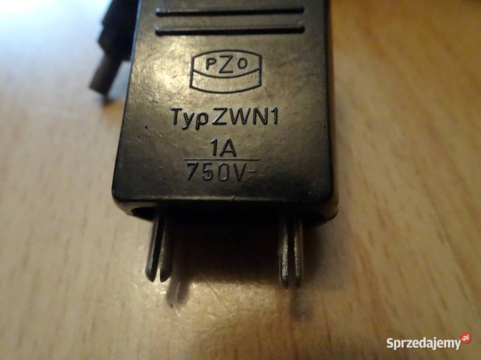 Lampa błyskowa PZO pierścieniowa UF1 Katowice