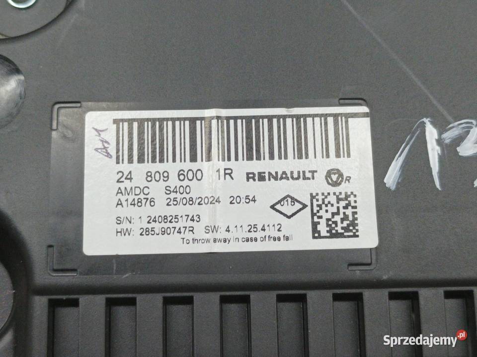 LICZNIK 248096001R 16 B HYB 93 Dacia Duster III
