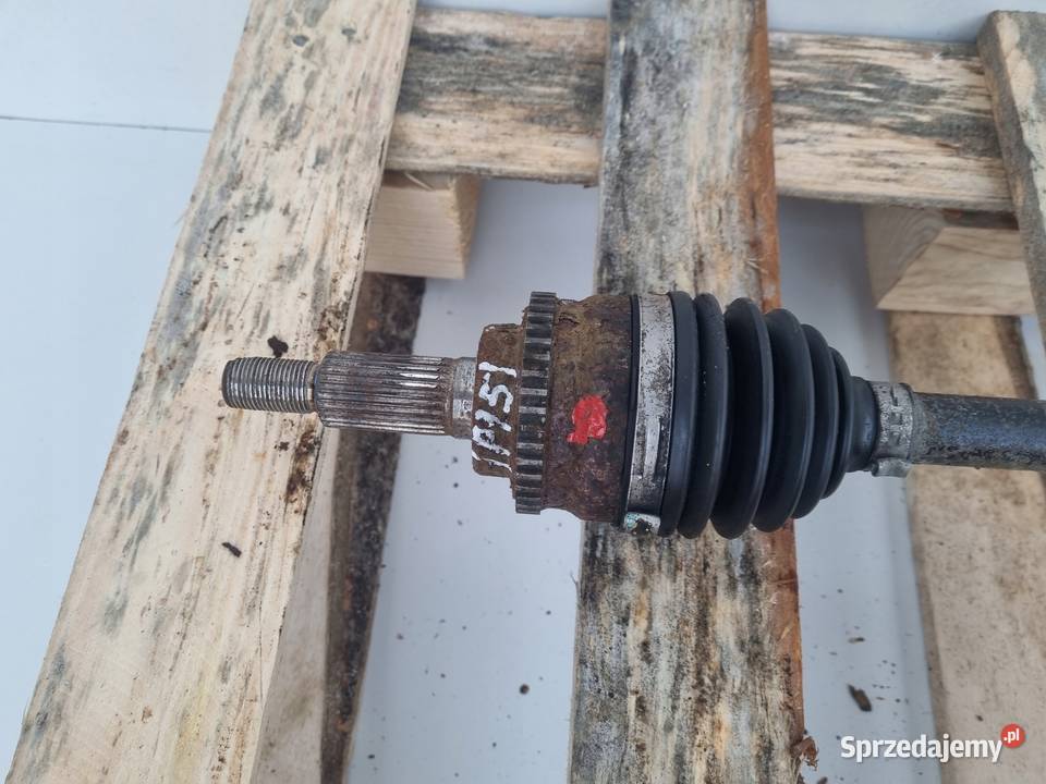 PÓŁOŚ Suzuki Swift Mk6 IV 13 16V PRAWA PRZEDNIA osobowe lubelskie Chełm