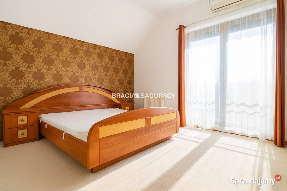 Dom szeregowy 20829m2 Kraków Sprzedaż