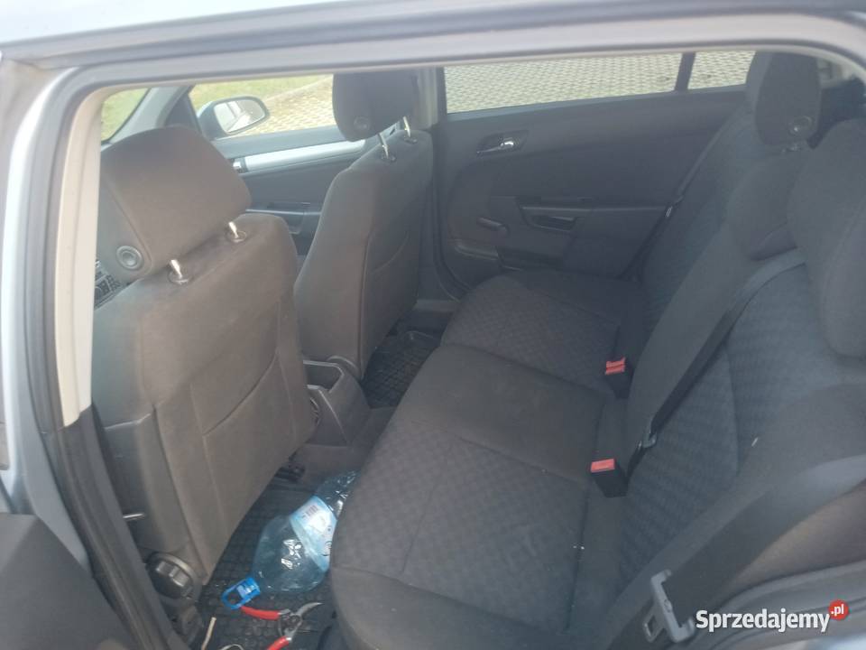 Opel Astra H 16 benzyna 2004 105KM Warta sprzedam