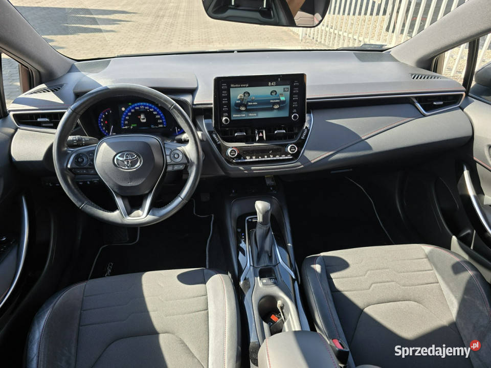 Toyota Corolla SELECTION 18 HYBRID Bogata wersja