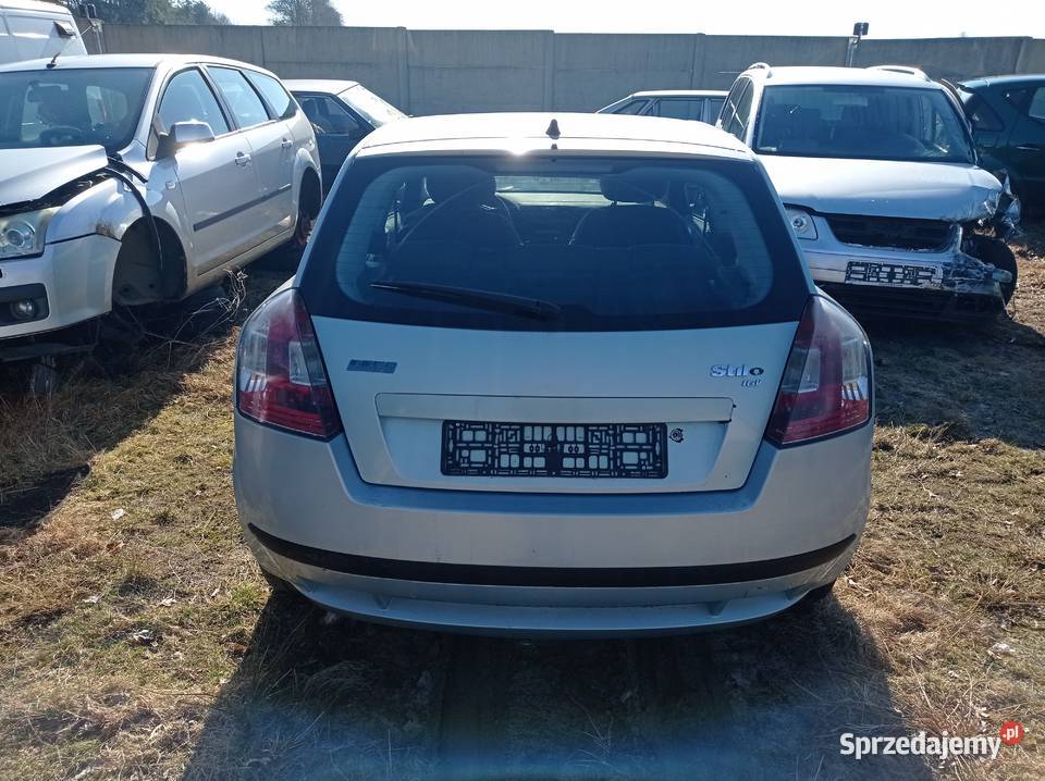 Fiat Stilo 16 76 kW 2002 r dawca części wielkopolskie Szklarka Myślniewska