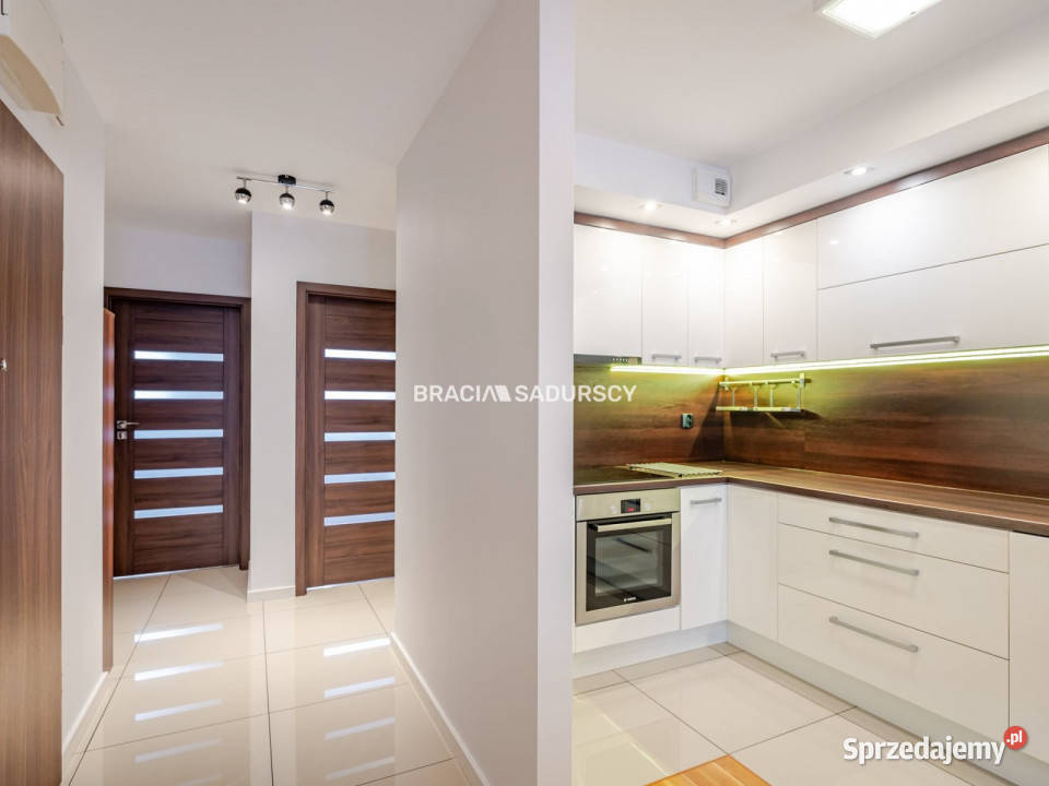 wynajmu mieszkania 5546m2 3 pokoje Kraków Piętro 3 Wynajem