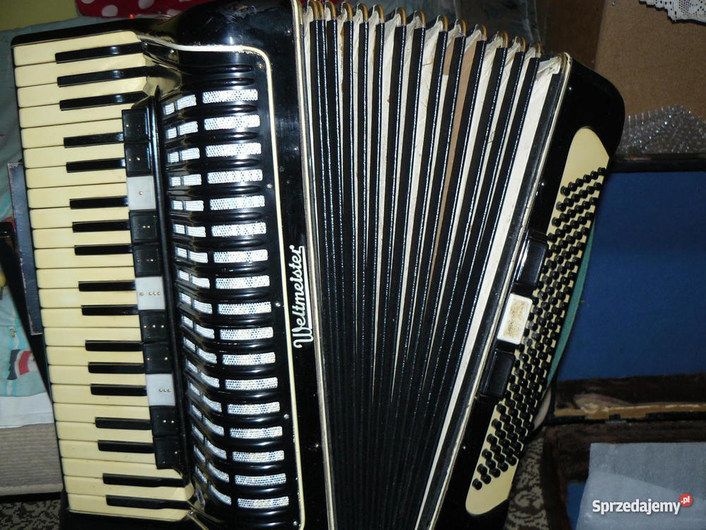 Akordeon WELTMEISTER 120 basów Romany