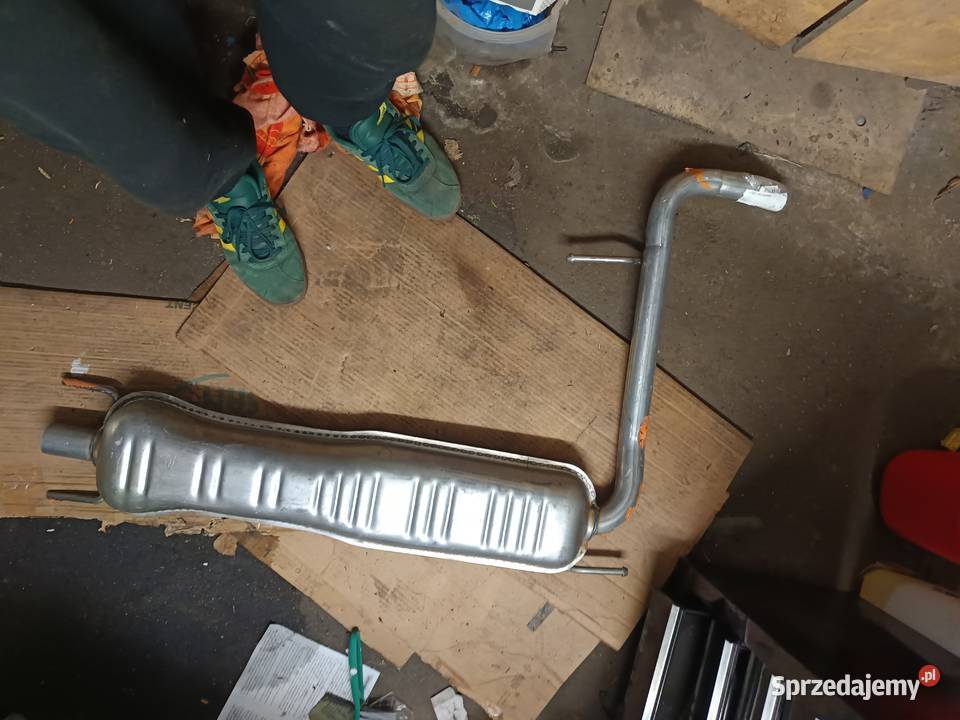 Tłumik końcowy opel Zafira 16 turbo Rok produkcji 2010 Wołów