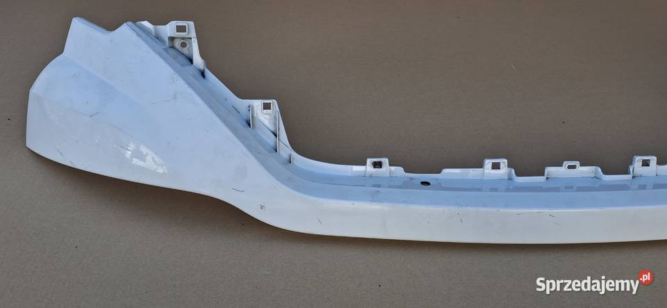 IVECO DAILY LIFT 19 LISTWA GRILL ATRAPA BLENDA osobowe Motoryzacja Bieleń sprzedam
