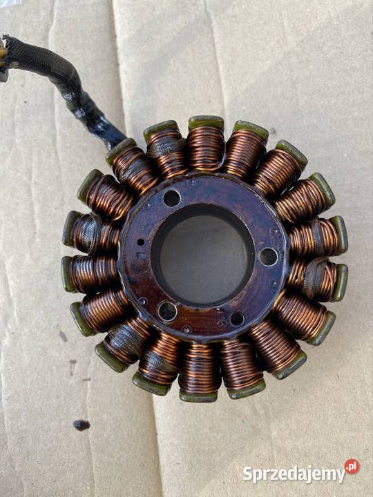 KTM duke 125 1116 alternator stojan przedlift